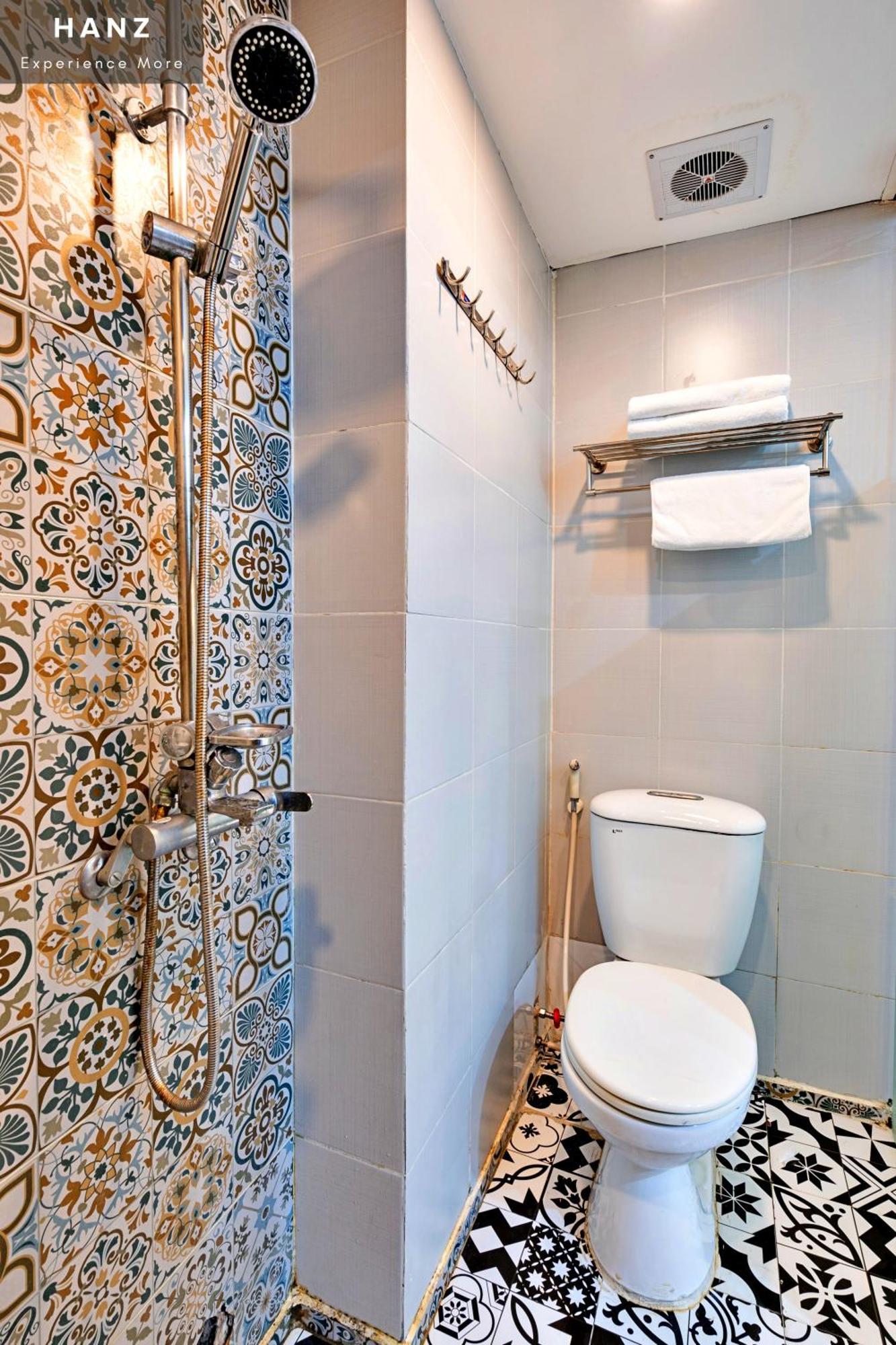 S79 Ami Hotel Hanoi Rom bilde
